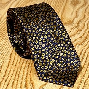 BLUE / GOLD CHARLES TYRWHITT FLORAL TIE